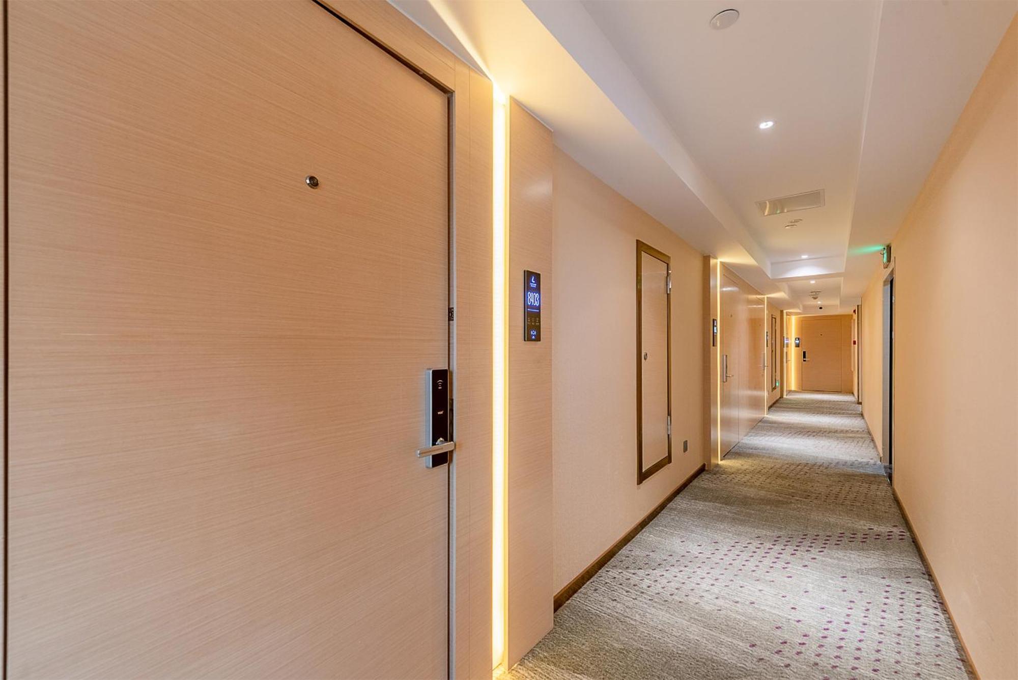 Lavande Hotel Guangzhou Taigucang Shayuan ภายนอก รูปภาพ